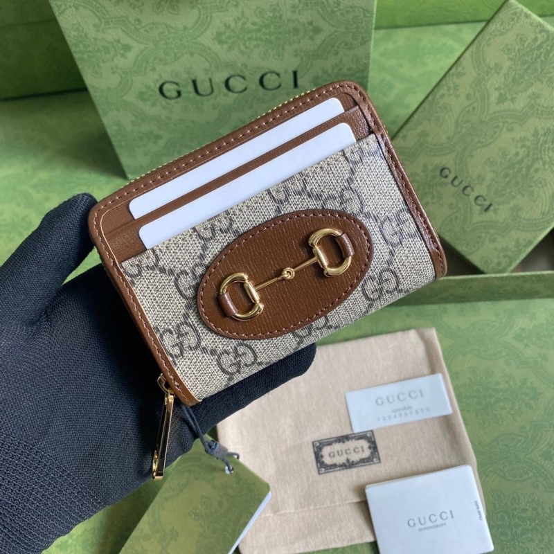 G*u*i wallets & purse